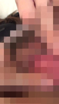 There's a Good View of the Pussy and Anus, 12 Amateur Girls Closeup Masturbation, Special Edition