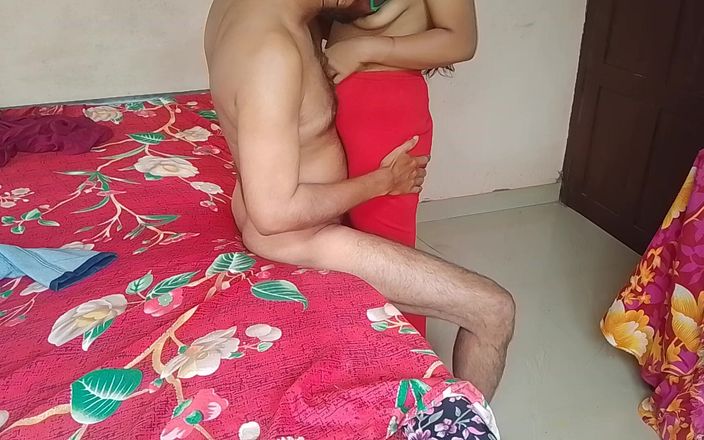Skydreem1104: マラヤーリ・スカニャは彼女の友人の家に連れてこられ、オーラルセックスを楽しんでいます