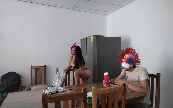 NEGRITA SEXY: Quản gia cởi trần truồng trước mặt ông chủ mù trong...