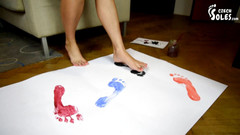 Czech Soles - foot fetish content: Špinavé stopy sexy nohou Megan