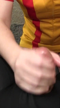Magic Bimbo Handjob
