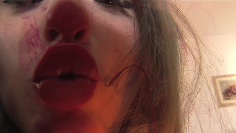 Super Heroines in Distress!: Kissing you deeply!