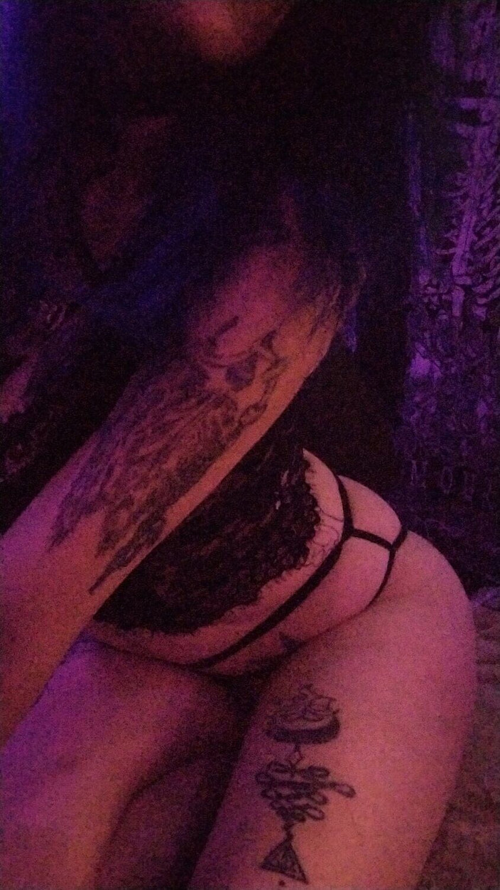 RenegadeVixxxen: Dildo Sesh se šťastným koncem