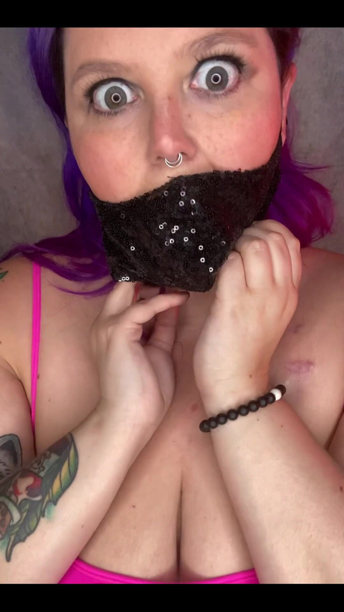 Sara Star: Mask Burlesque