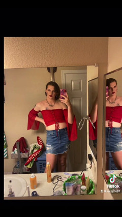 Nude Solo