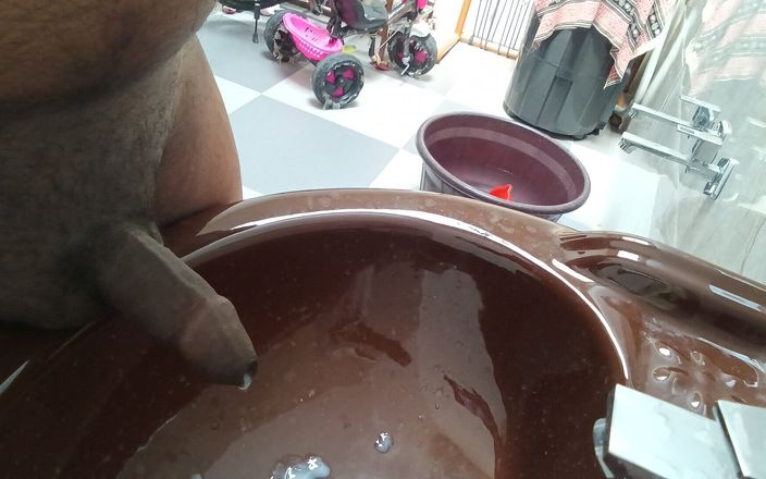 Bottom26: Cowok India ngocok kontol