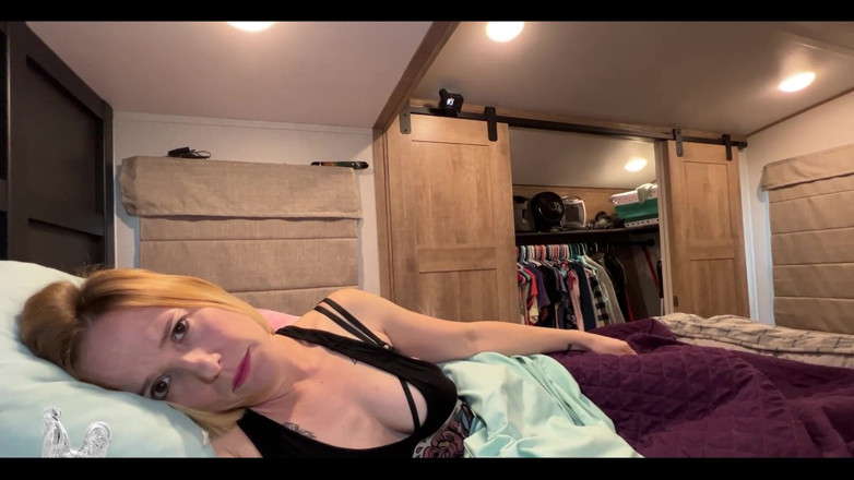 Jane Cane: การต่อรองเสียวกับแม่เลี้ยงของกู