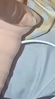 Bana Dildosuyla Mastürbasyon Yaptığım Bir Video Gönderdi Ve Ben De Gidip Onu Seviştim