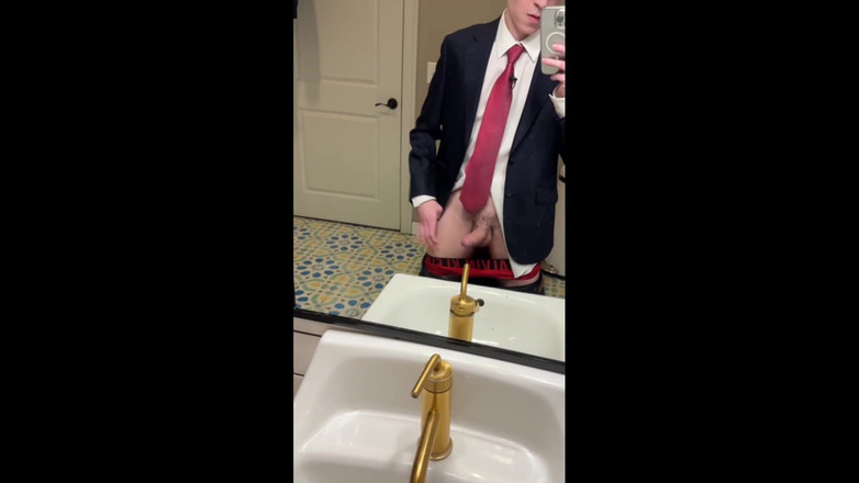 The Show Studio: Masturbace v den mé promoce