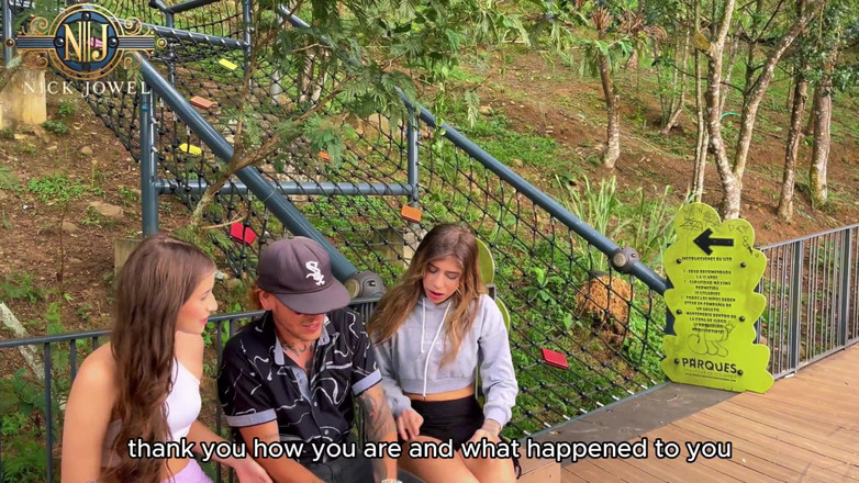 NickJowel: Tânără Blondă Excitată, Mică, Într-un Parc, Fut Cu Un Orb