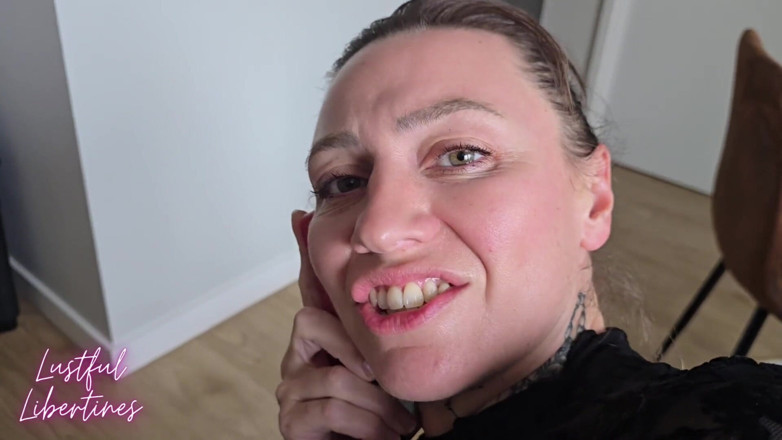 Lustful Libertines: Creampie, stiefmutter, während sie telefonsex hat