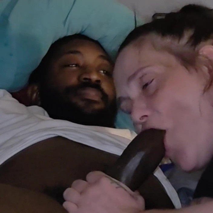 Magic gums: To Help You Get Your Zzzzz Get You a Midget...