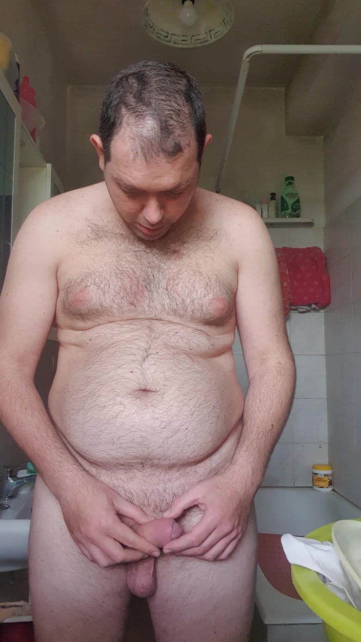 Mirko2589: All Naked in Bathroom