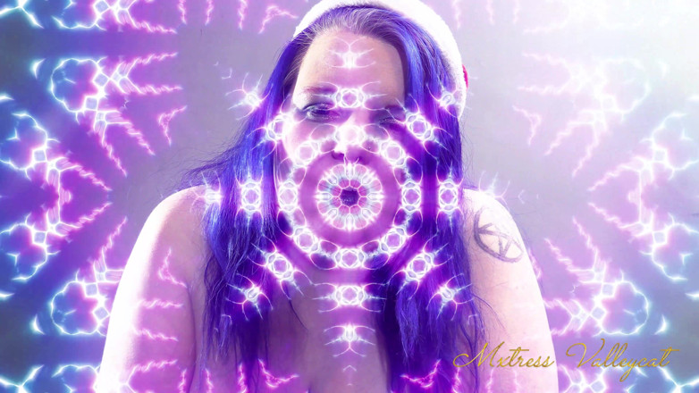 Mxtress Valleycat: Reindeer mesmerise games