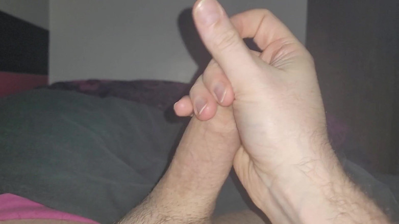 BigTimeWanker: 英国爸爸手淫的射精特写