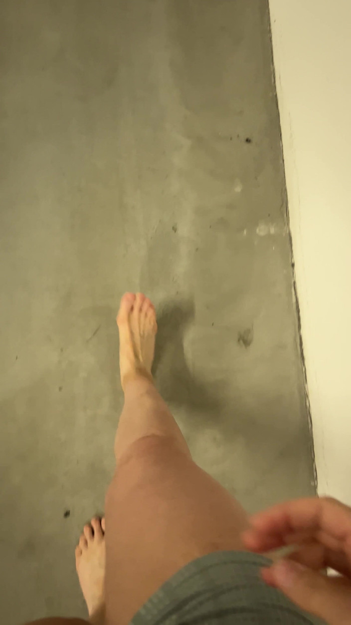 Feet: Chodit všude naboso