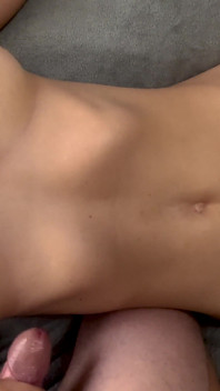 Quente masturbação mútua - fazendo ele cobrir meus peitos com porra quente
