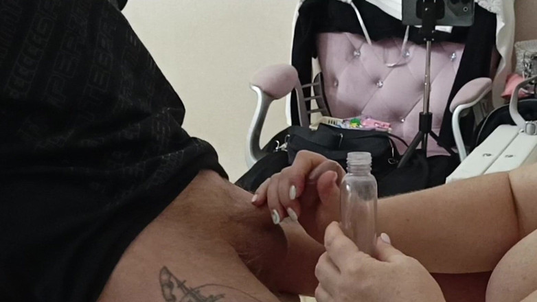 Zona901: 継母がオイルディックの手技をする