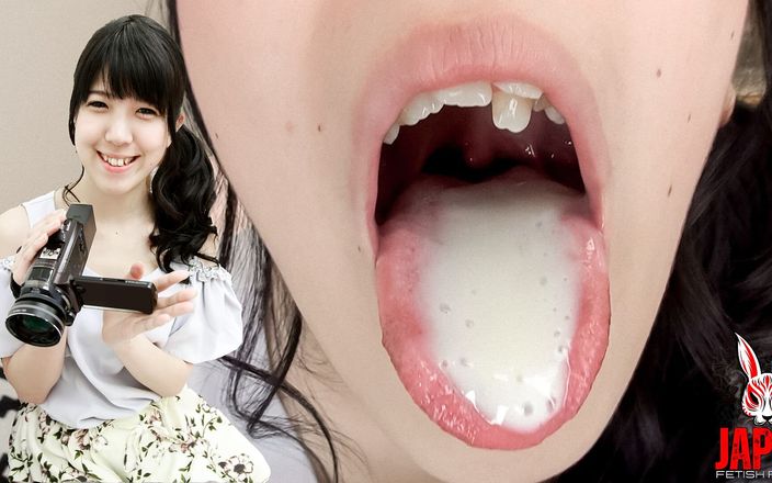 Japan Fetish Fusion: Reina&amp;#039;s ondeugende selfie: kromme tanden, vuile woorden en een verleidelijke...