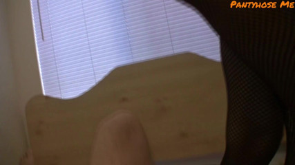 Pantyhose me porn videos: Brunette beauty Jenny in black fishnet pantyhose giving handjob