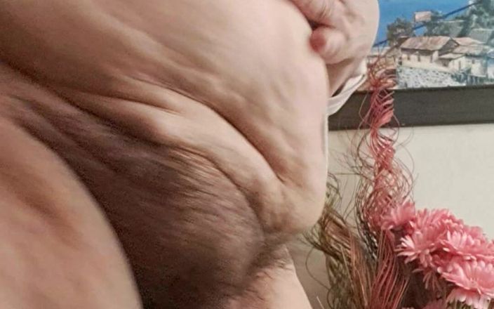 Mommy big hairy pussy: Olgun göt