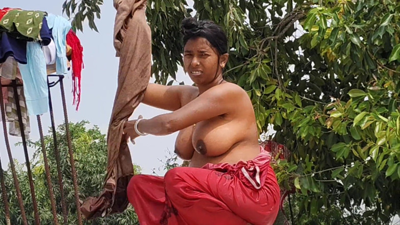 Premi pooja: Devar Bhabhi Filem Hindi