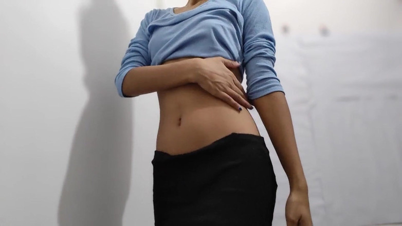 desigirl93: Chica universitaria caliente se masturba