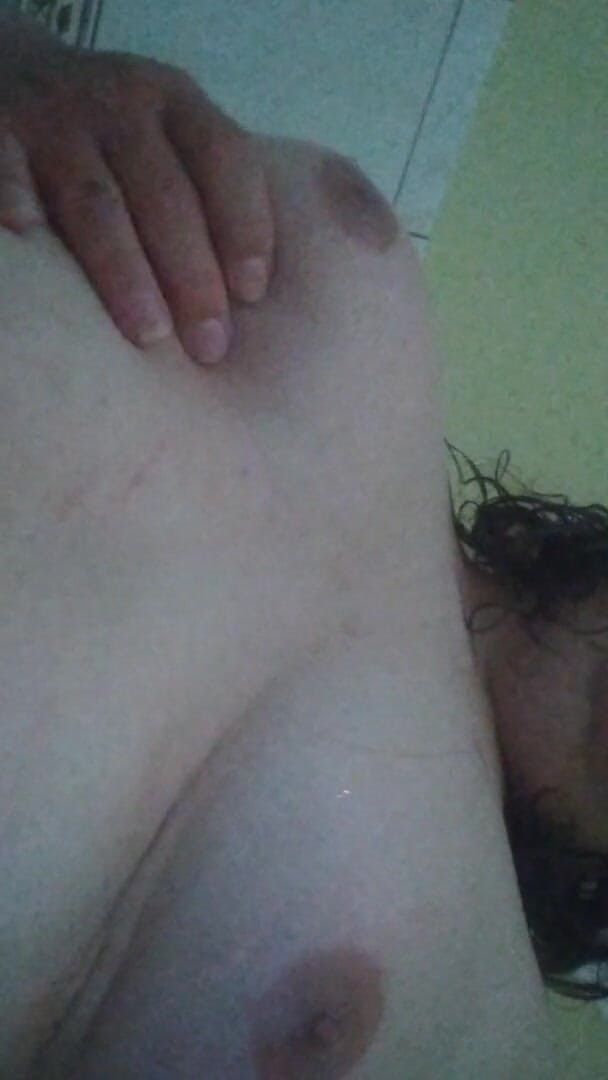 Ziasavv: rubbing my transgirl clit