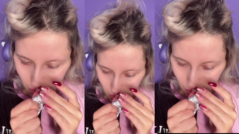 FinDom Goaldigger: Memompa Transformasi Bimbo Sumbat untuk Klip Obsesi Bibir oleh Findom...