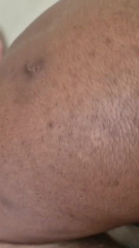 Fumar antes de foder o papai até ele gozar na minha pequena buceta