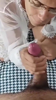 새아빠가 없을 때 방에서 맛있게 섹스하는 계모