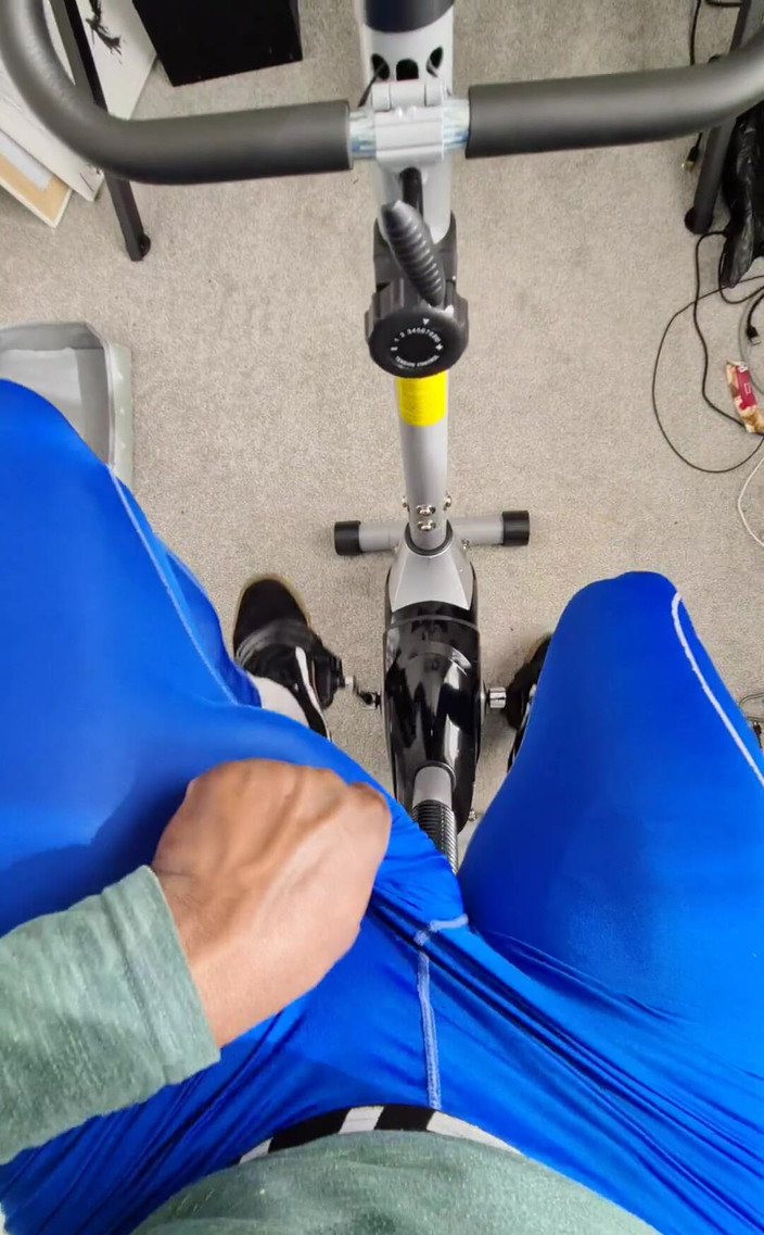 Amadeus: Kontol cardio dientot habis-habisan