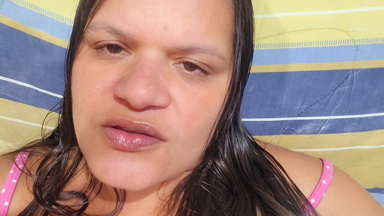 Paty Bumbum: Humiliating Everton Froxo and Broken