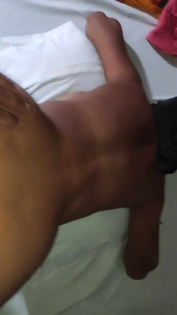 Gini272: Hintli kız arkadaşım sikişdikten sonra diyor