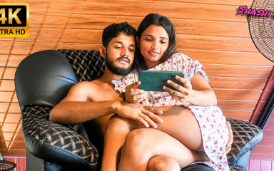 Shashi X: Guardando Porno Con La Sorellastra E Scopando La Sua Storia...