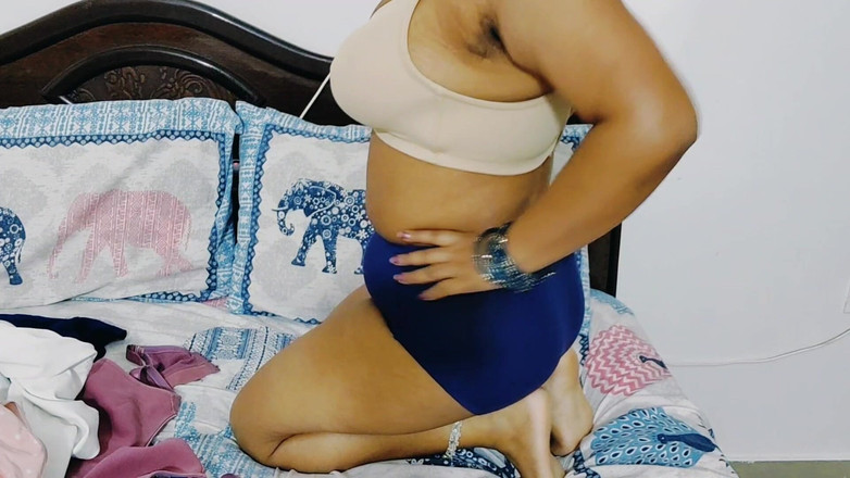 Hotty Jiya Sharmaa: Тугую киску дези бхабхи в Сари жестко трахнул Devar