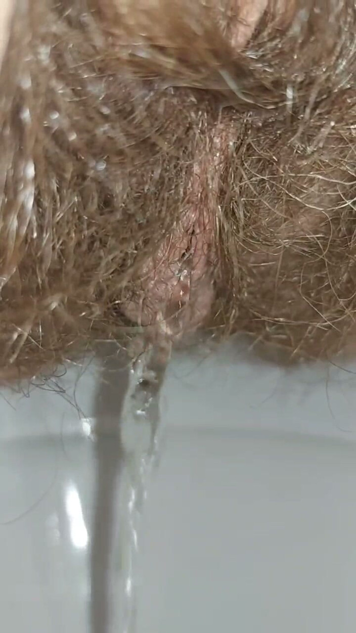 GinnaGg: You Are My Toilet, You Are My Cleaner for Licking...