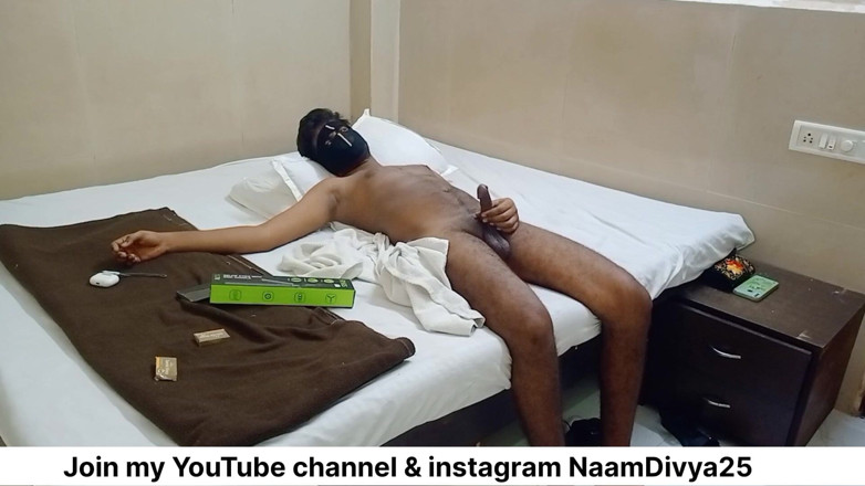 NikiRathod: Meyakinkan teman untuk blowjob di dalam hotel