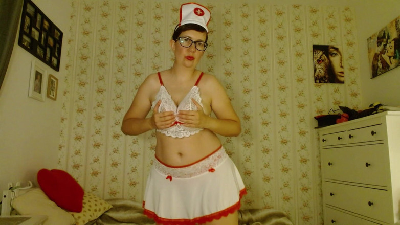 QueenJoo: Sestra po pracovní době