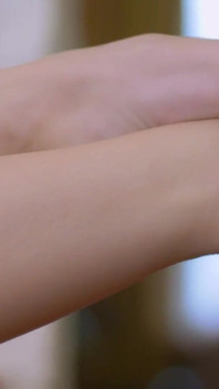 My18teens - Julia Morozzi xinh đẹp móc cua âm hộ đầy lông của cô ấy
