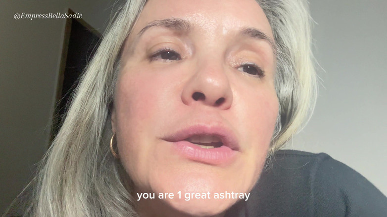 Empress Bella Sadic: Imperatrizbellasadica tě používá jako lidský popelník