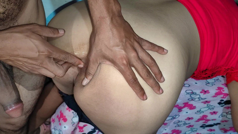 Marys: La figa cremosa di mia cognata di 18 anni tamil vero...