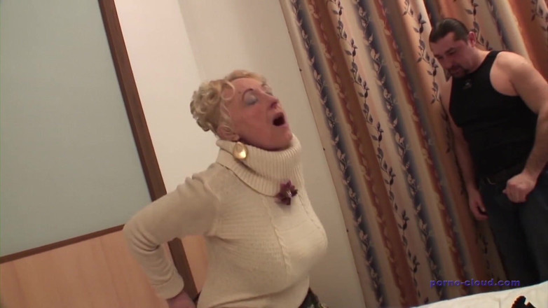 Porno Cloud: Babcia pasierb
