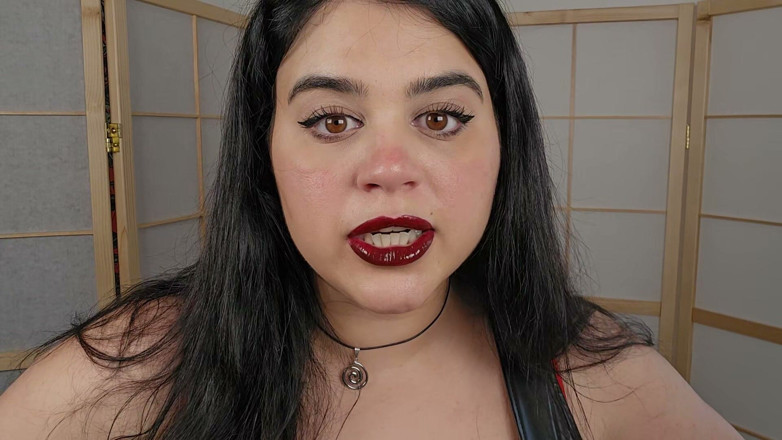 LuciaLatinaGomez: Soția latino te transformă în cel mai bun prieten al ei încornorat