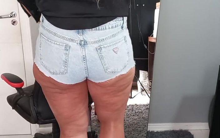 Sexy ass CDzinhafx: My Ass Wearing New Short