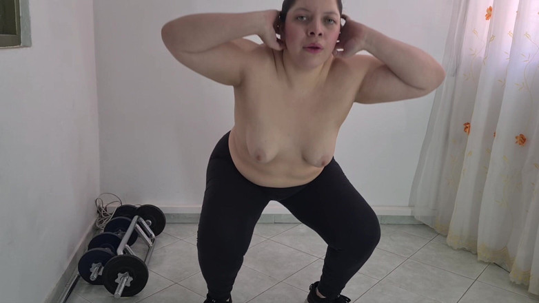Alice H: Oben-ohne-training