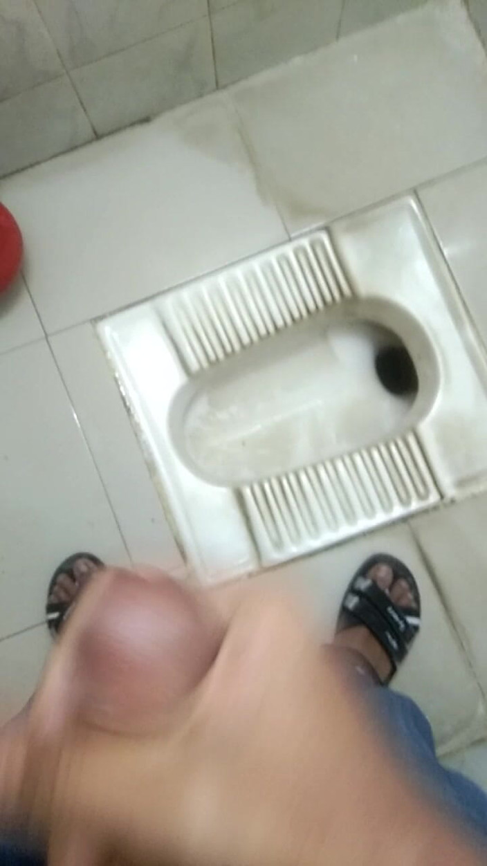 Viral_tiktokar: ฉันอยากเย็ดจริงๆ ฉันเลยไปห้องน้ํา