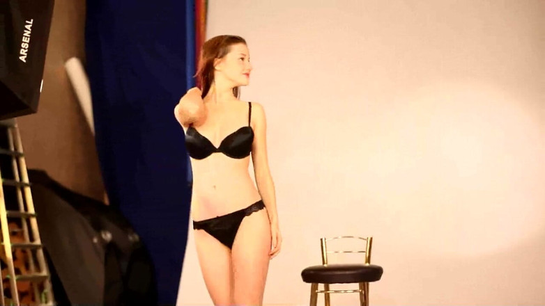 Watch4beauty: Nevinná Emily