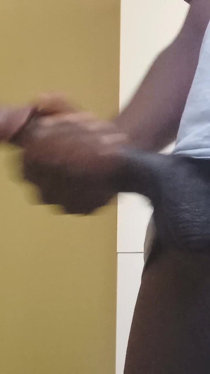 TheeeJonnyBravo: Use fones de ouvido!! Eu meio que gosto quando vocês...