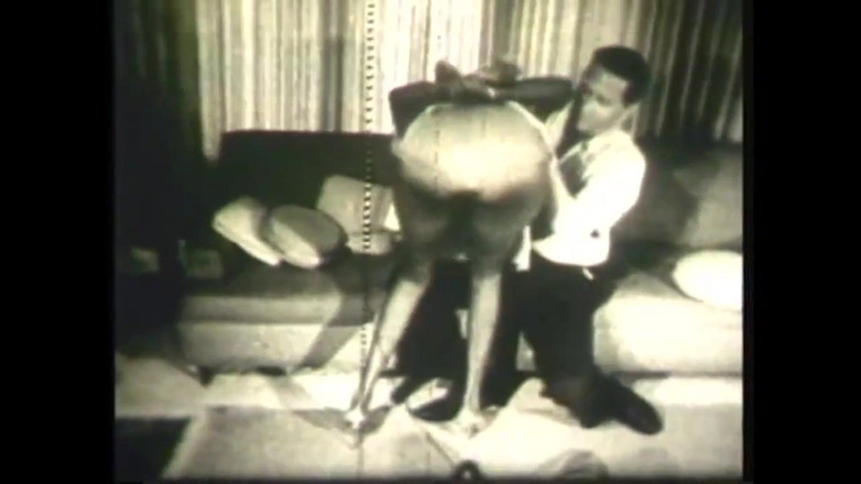 The Unforgettable: De bestraffing van de meisjes